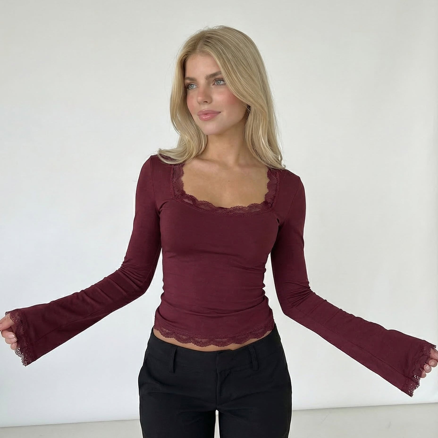 De Fashion Club | Lace Trim Top